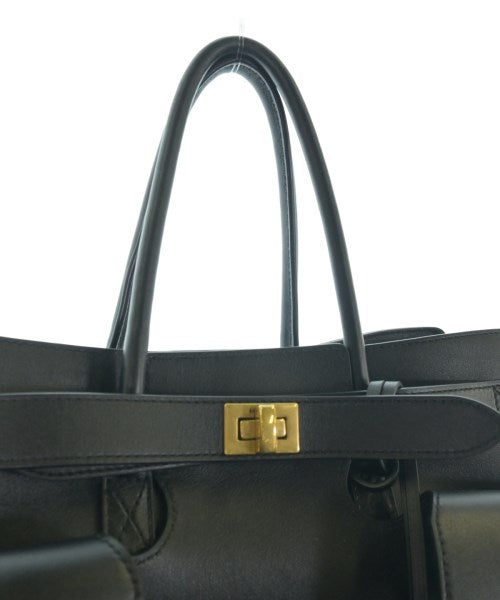 BALENCIAGA กระเป๋าถือ