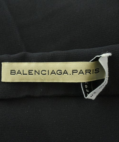 BALENCIAGA กระโปรงยาวถึงเข่า