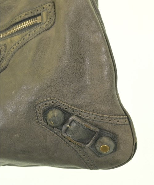 BALENCIAGA กระเป๋าสะพาย