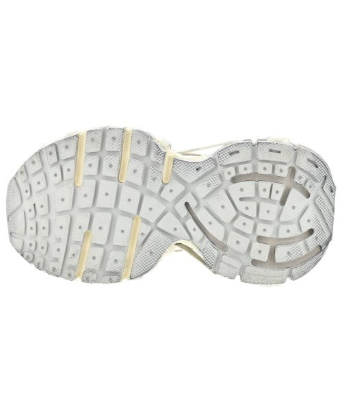 BALENCIAGA รองเท้าผ้าใบ