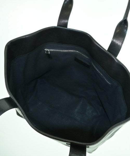 BALENCIAGA กระเป๋าถือขนาดใหญ่