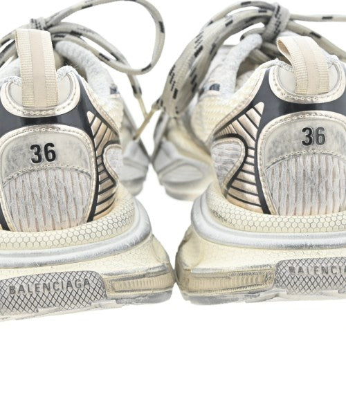 BALENCIAGA รองเท้าผ้าใบ