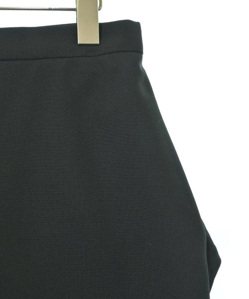 BALENCIAGA กระโปรงยาวถึงเข่า