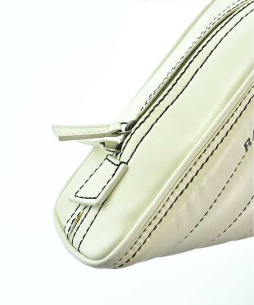 BALENCIAGA คลัตช์