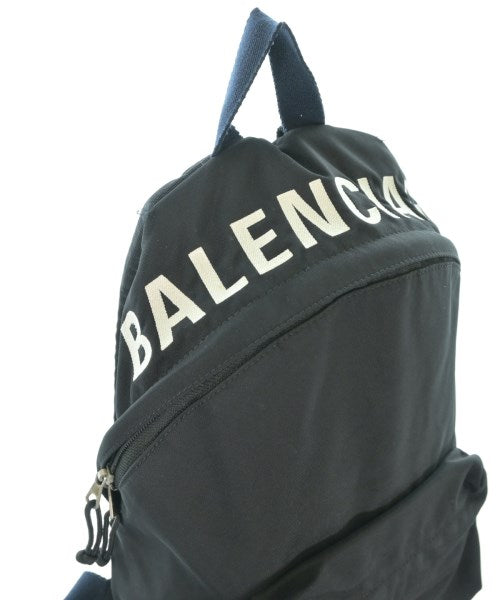 BALENCIAGA เป้สะพายหลัง