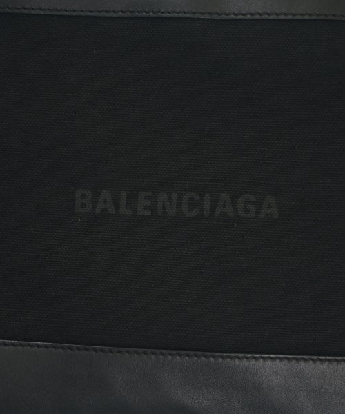 BALENCIAGA คลัตช์
