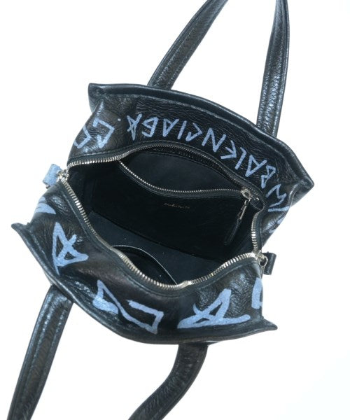 BALENCIAGA กระเป๋าสะพาย