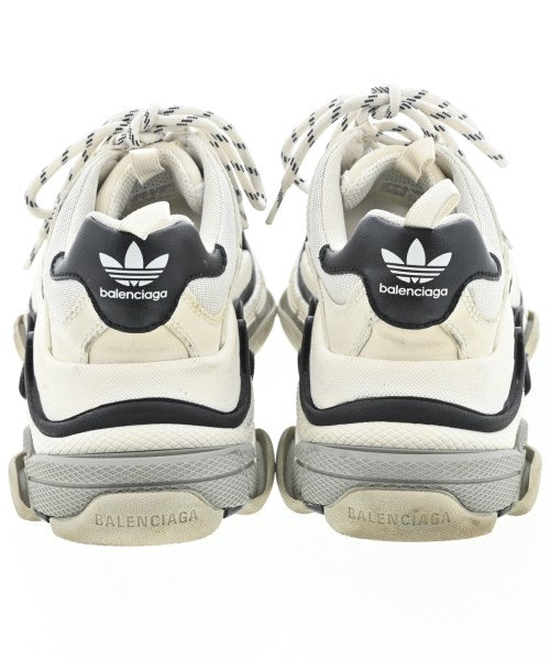 BALENCIAGA รองเท้าผ้าใบ