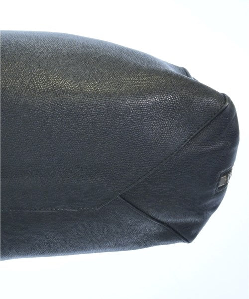 BALENCIAGA กระเป๋าถือขนาดใหญ่