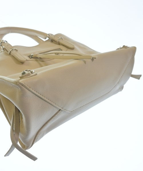 BALENCIAGA กระเป๋าสะพาย