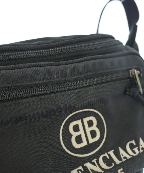 BALENCIAGA กระเป๋าสะพาย