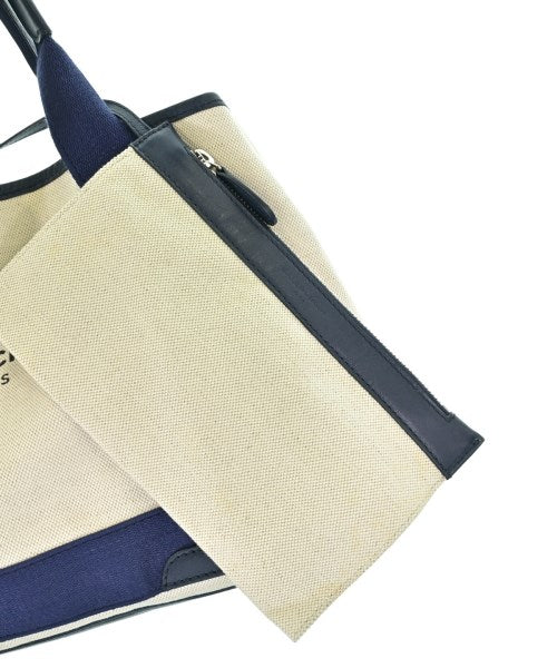 BALENCIAGA กระเป๋าถือ