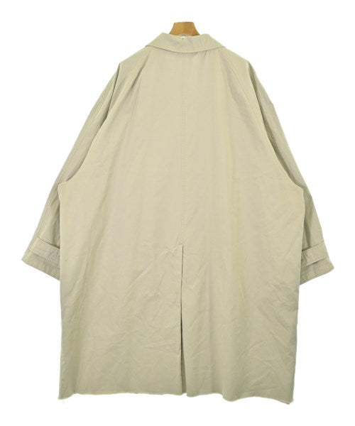 BALENCIAGA เสื้อกันฝน
