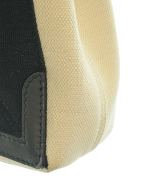 BALENCIAGA กระเป๋าถือขนาดใหญ่