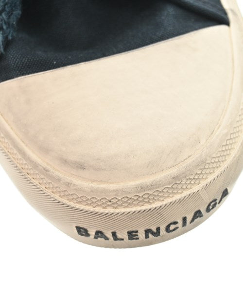 BALENCIAGA รองเท้าผ้าใบ