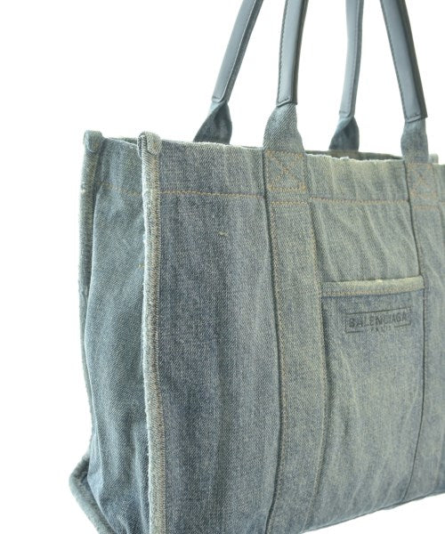 BALENCIAGA กระเป๋าถือขนาดใหญ่
