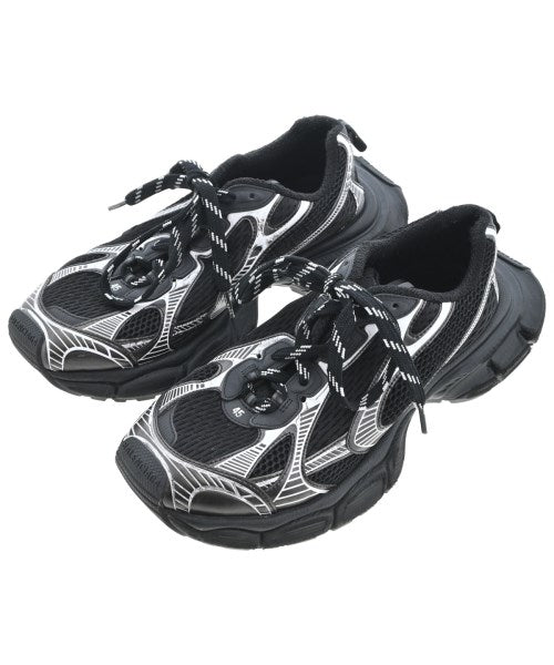 BALENCIAGA รองเท้าผ้าใบ
