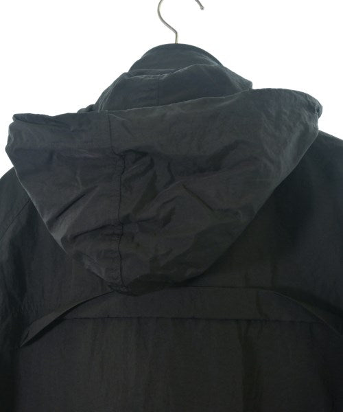 BALENCIAGA เสื้อพาร์กาภูเขา
