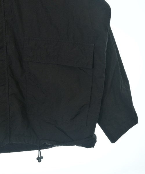 BALENCIAGA เสื้อพาร์กาภูเขา