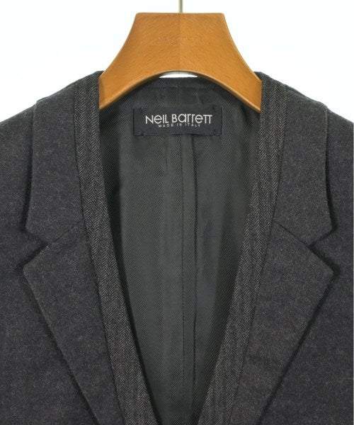 Neil Barrett เสื้อลำลอง