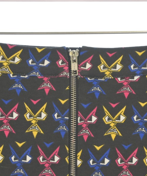 Jeremy Scott กระโปรงสั้น