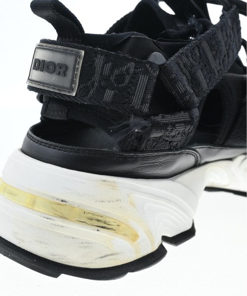Dior Homme รองเท้าผ้าใบ