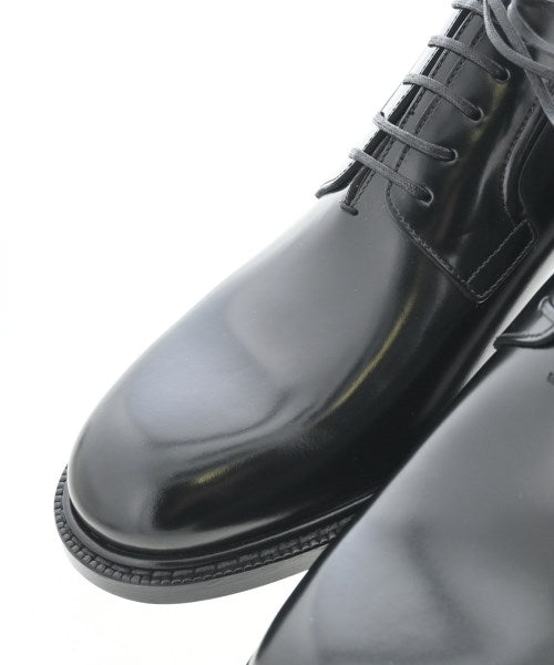 Dior Homme รองเท้าสวมทางการ