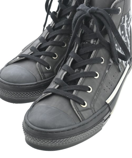 Dior Homme รองเท้าผ้าใบ