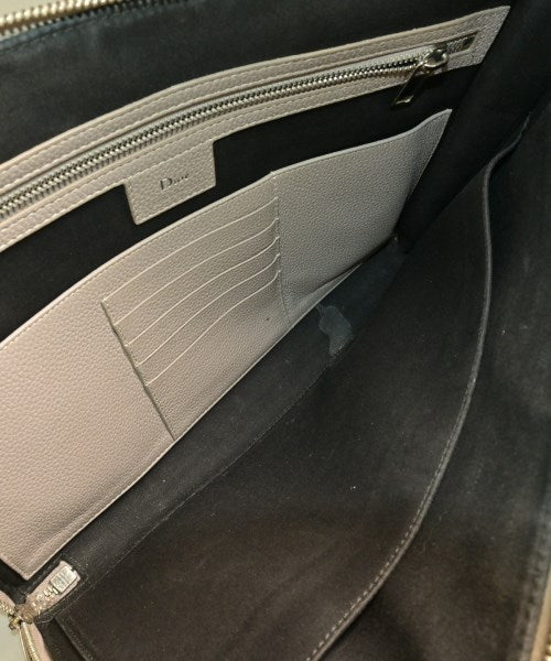 Dior Homme คลัตช์