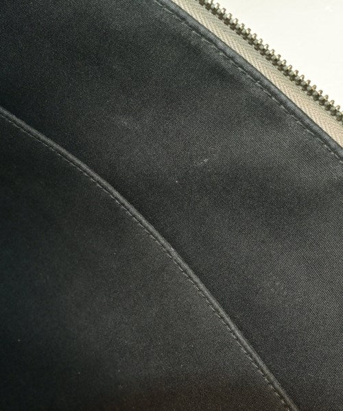 Dior Homme คลัตช์