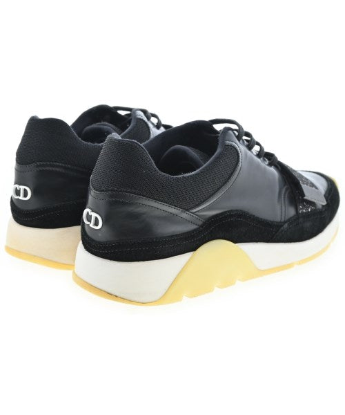 Dior Homme รองเท้าผ้าใบ