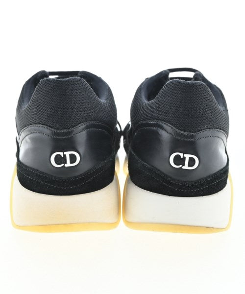 Dior Homme รองเท้าผ้าใบ