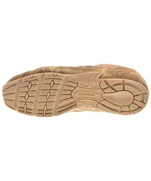 Miu Miu รองเท้าผ้าใบ