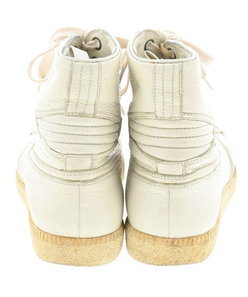 Miu Miu รองเท้าผ้าใบ