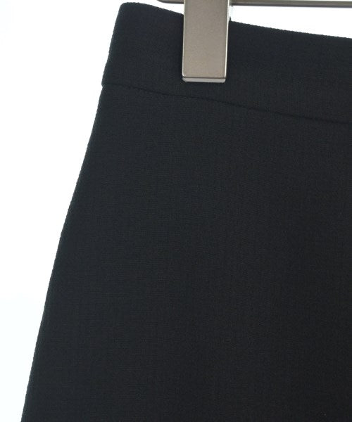 EMILIO PUCCI กระโปรงยาวถึงเข่า