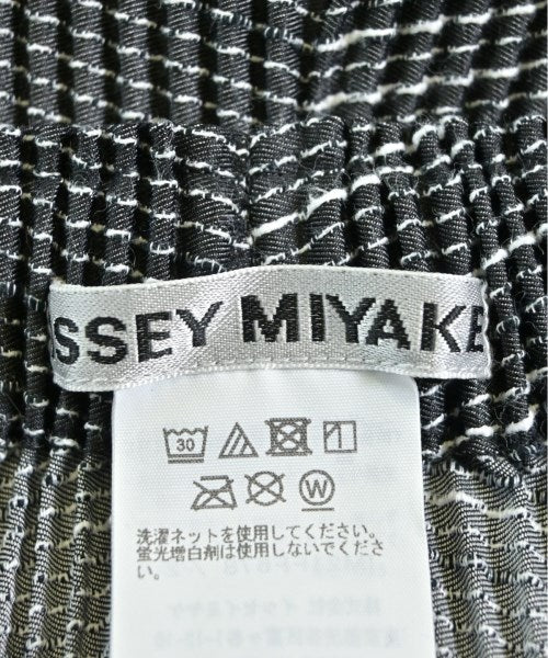 ISSEY MIYAKE กางเกง อื่น