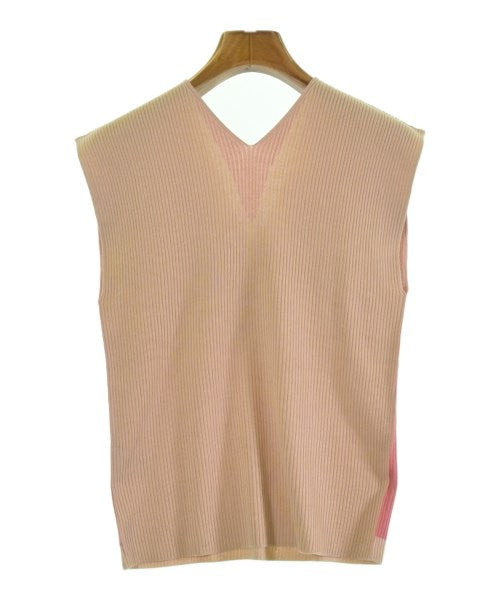 ISSEY MIYAKE เสื้อแขนกุด