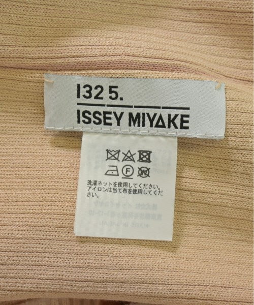 ISSEY MIYAKE เสื้อแขนกุด
