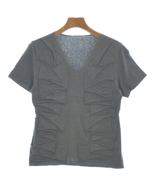 ISSEY MIYAKE เสื้อยืด/เสื้อท็อปส์