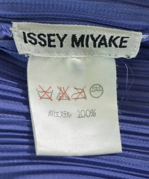 ISSEY MIYAKE เสื้อสตรี