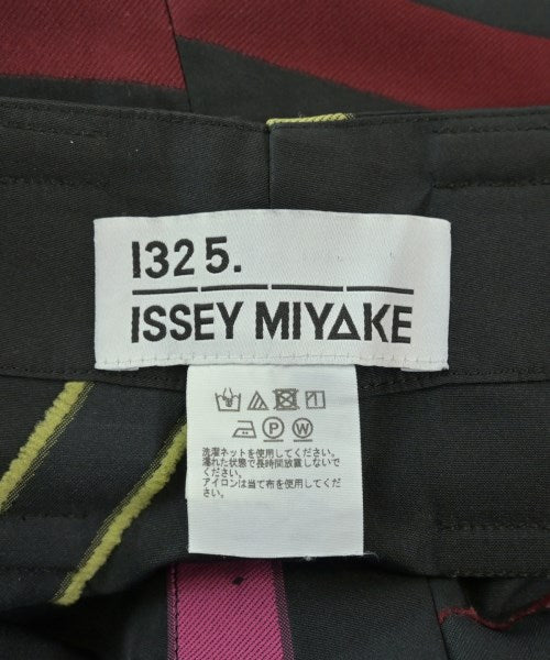 ISSEY MIYAKE กางเกง อื่น