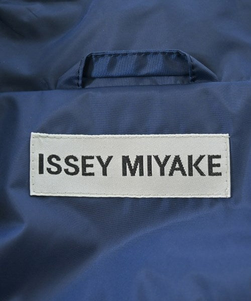 ISSEY MIYAKE เสื้อโค้ท อื่น