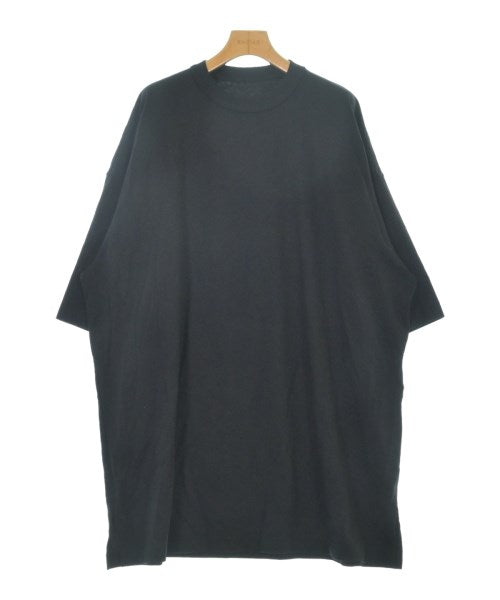ISSEY MIYAKE เสื้อยืด/เสื้อท็อปส์