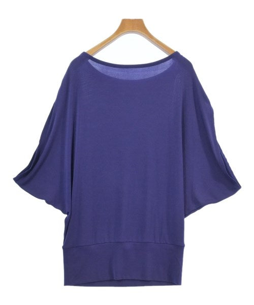 ISSEY MIYAKE เสื้อยืด/เสื้อท็อปส์
