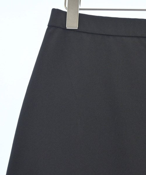 ISSEY MIYAKE กระโปรงยาวถึงเข่า