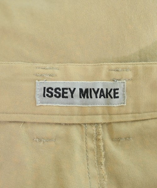 ISSEY MIYAKE ชิโน่