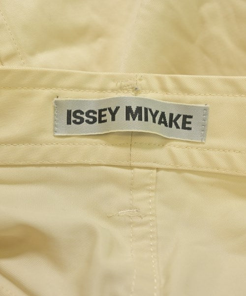 ISSEY MIYAKE กระโปรงยาวถึงเข่า