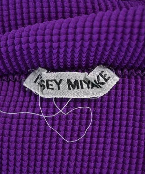 ISSEY MIYAKE เสื้อลำลอง