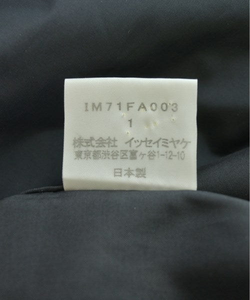 ISSEY MIYAKE เสื้อโค้ท อื่น