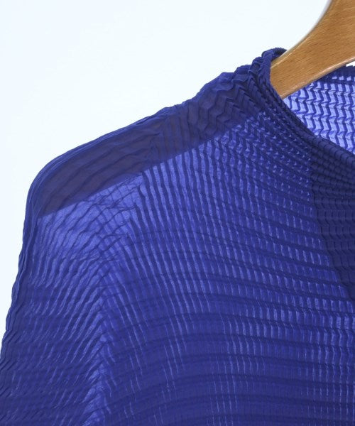 ISSEY MIYAKE เสื้อสตรี